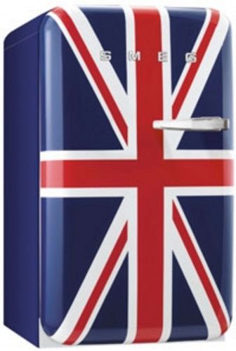 Минибар Smeg в стиле 50-х гг., цвет Британский Флаг